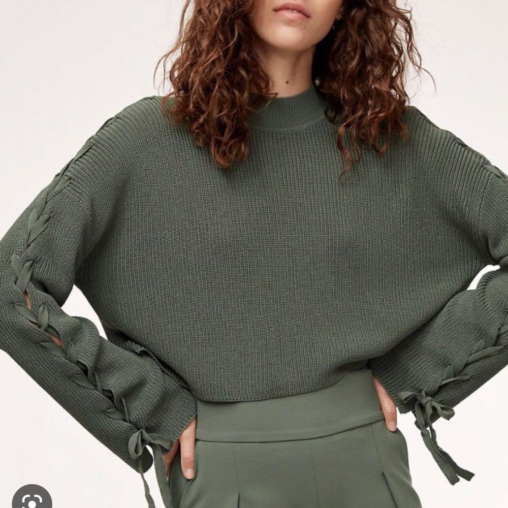 Wilfred Green Sweater with Lace-Up Sleeves